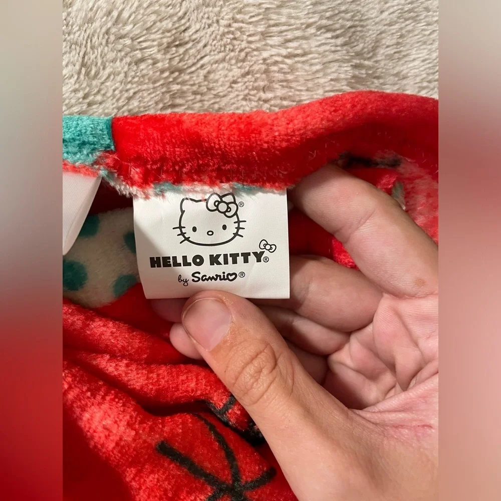 Sanrio nwt hello